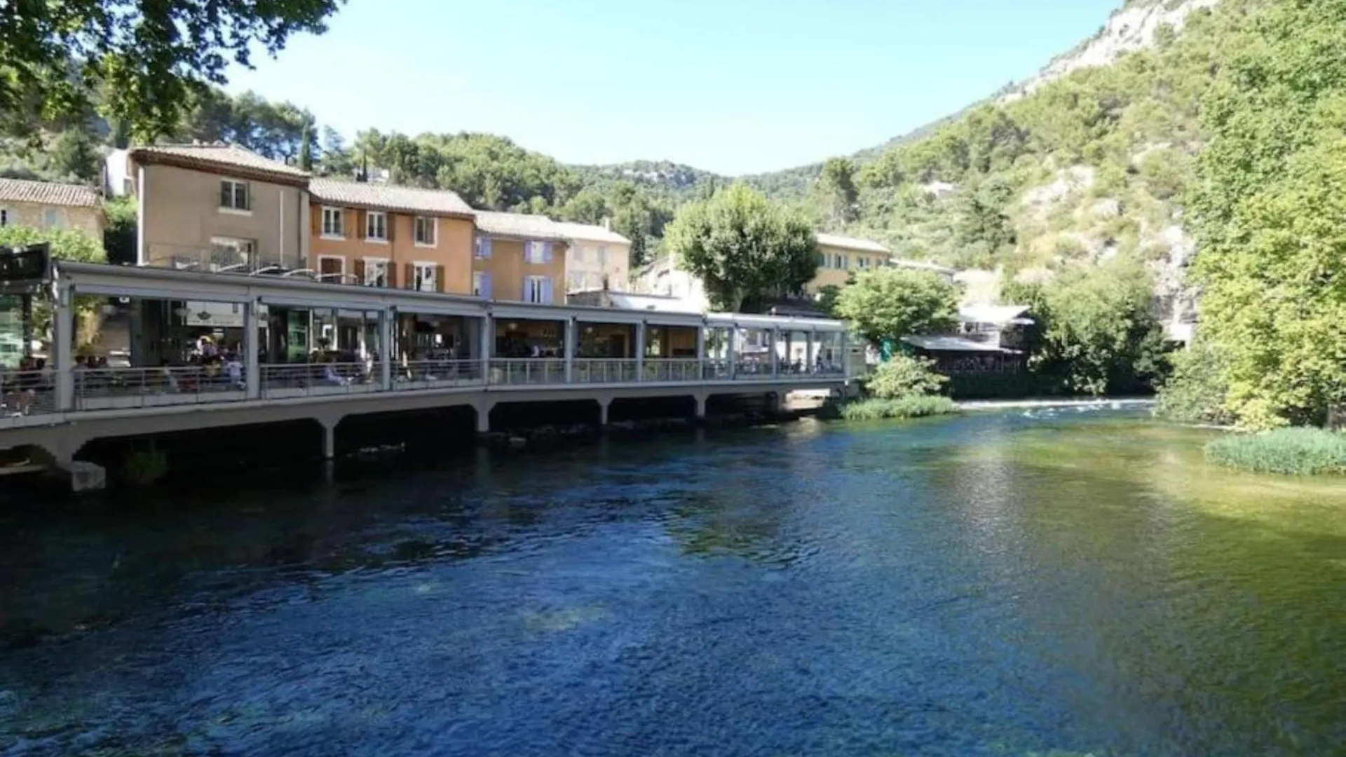 Les Dentelles Du Ventoux - Gite Avec Piscine Aubignan France